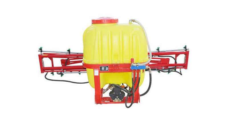 Hitch Boom Sprayer