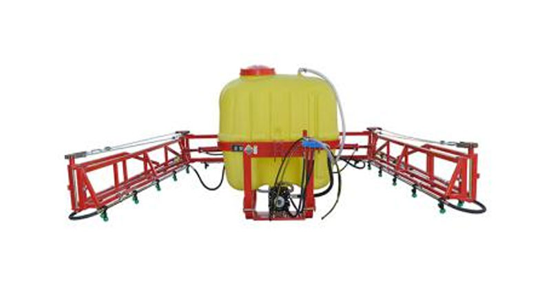 Hitch Boom Sprayer